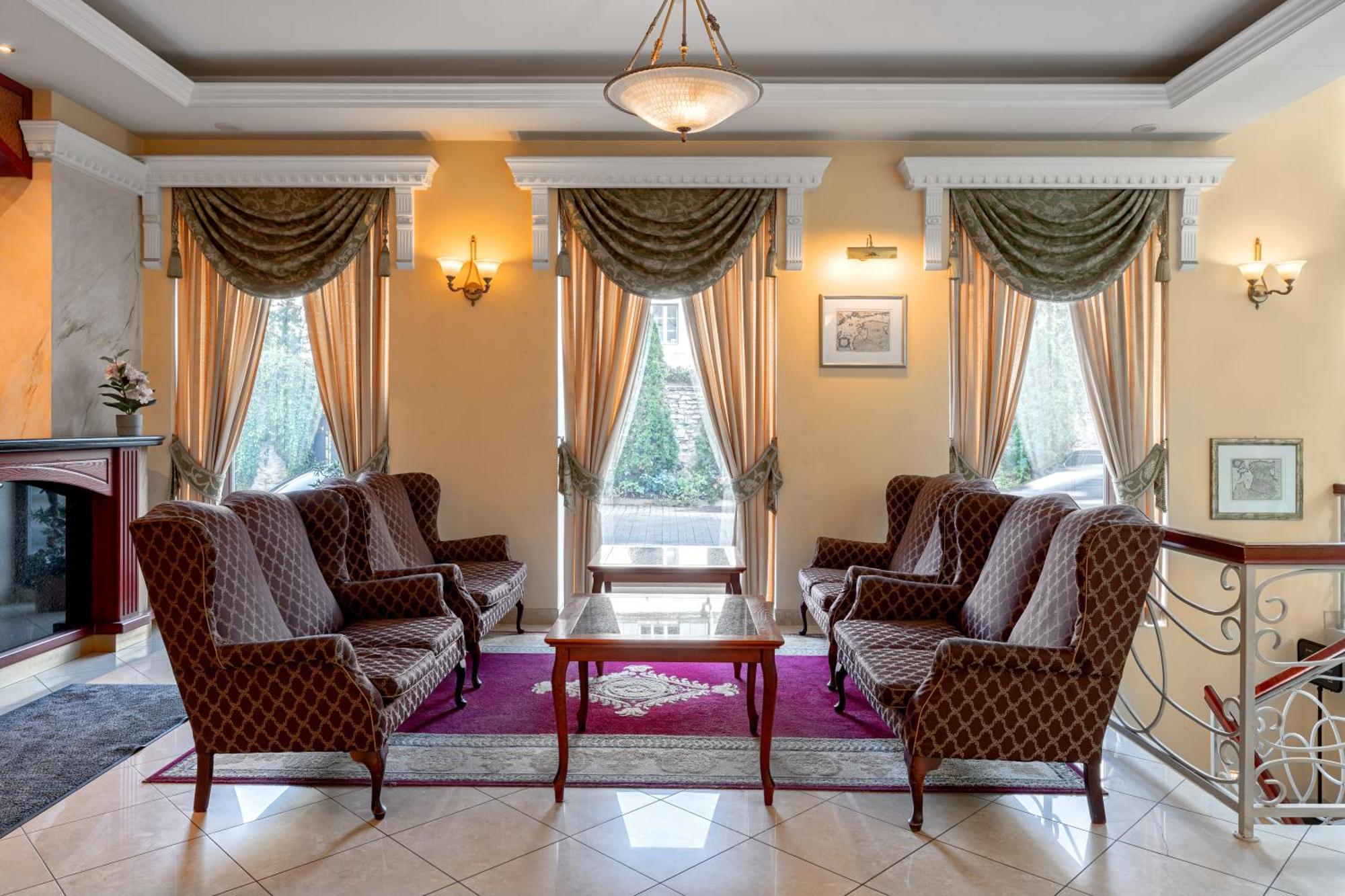 Rixwell Viru Square 3* Tallinn