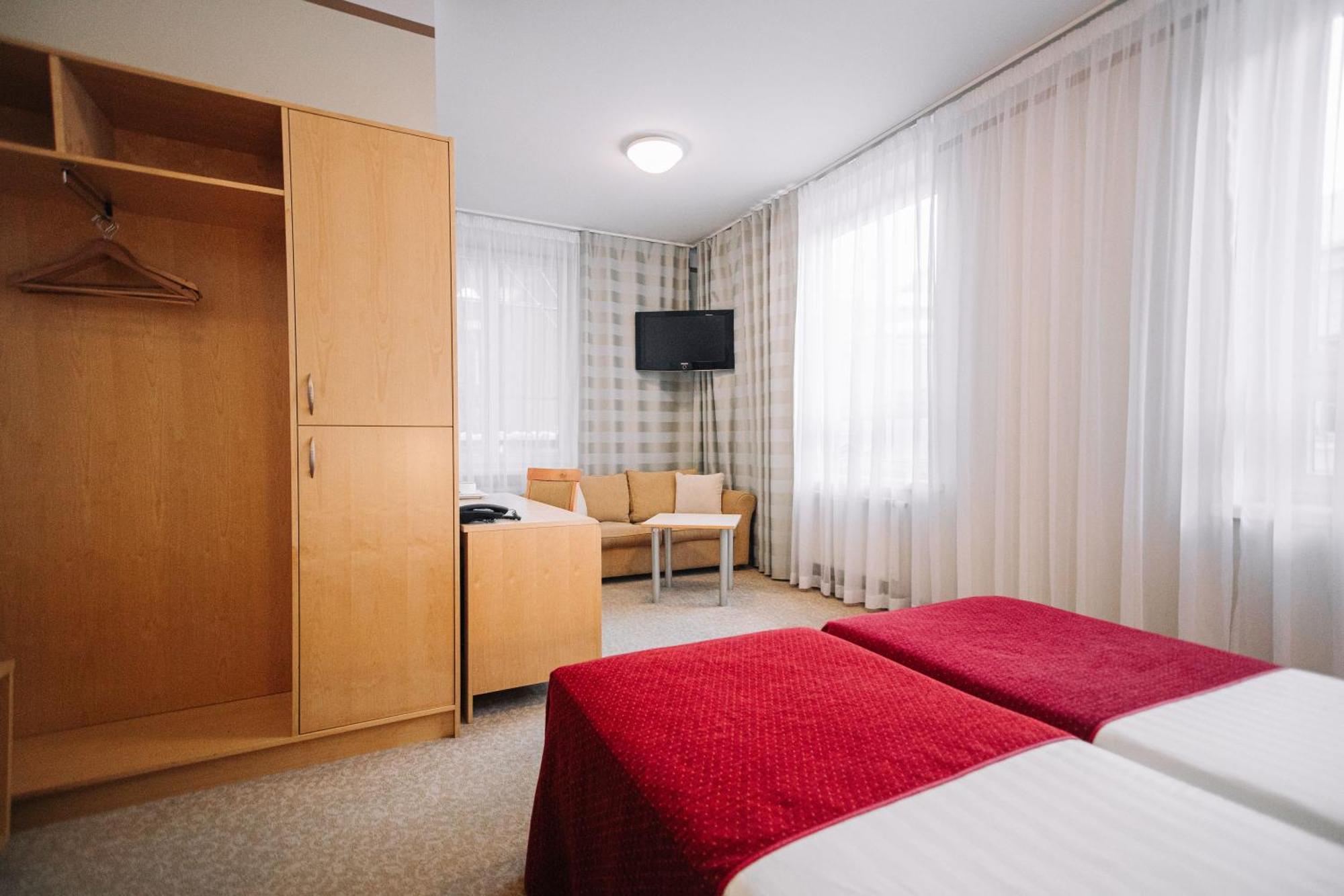 Rixwell Viru Square 3* Tallinn
